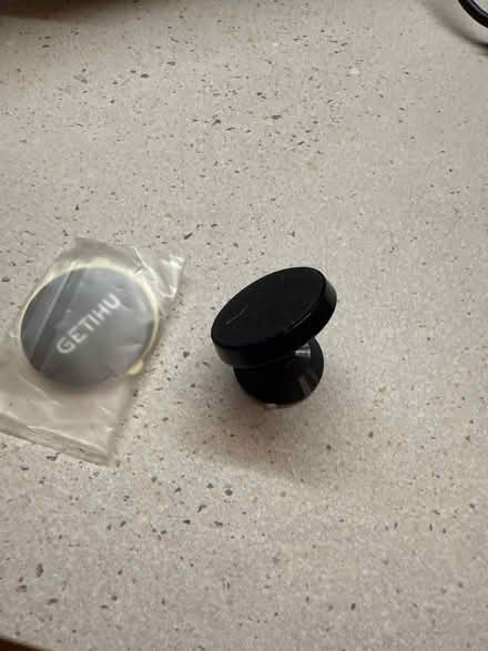 Photo of free Magnetic car phone mount (Sarisbury Green SO31) #2