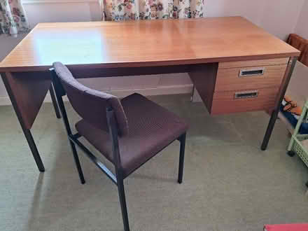 Photo of free Office Desk (Ludgvan) (Penzance TR20) #1