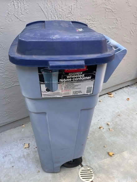 Photo of free 34 gallon wheeled trash can (South Walnut Creek) #1