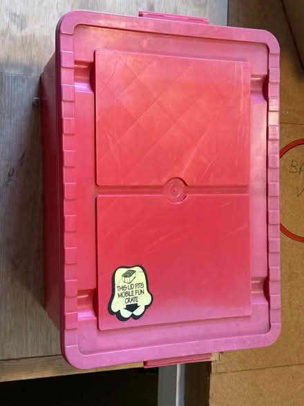 Photo of free Lidded Plastic storage box (Weybridge KT13) #1