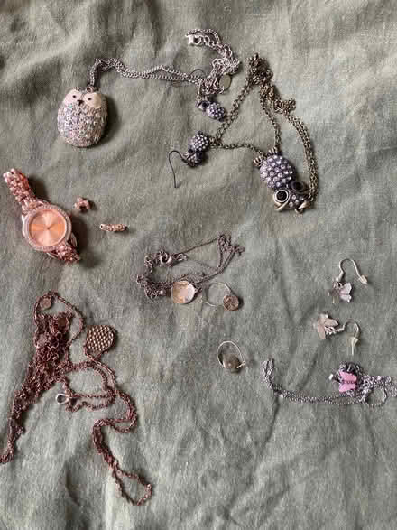 Photo of free Girls jewellery and watch (Corstorphine EH12) #1