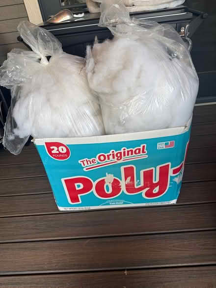 Photo of free box of Polyfill (100 N. Elmwood alley by garage) #1