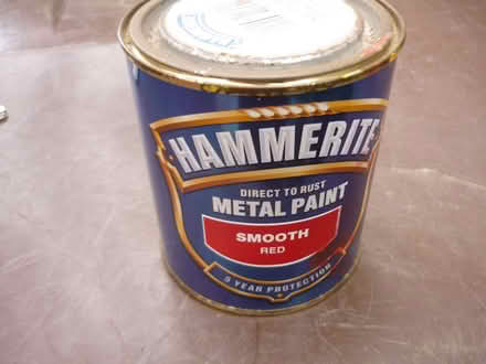 Photo of free Red Paint (ME9) #1