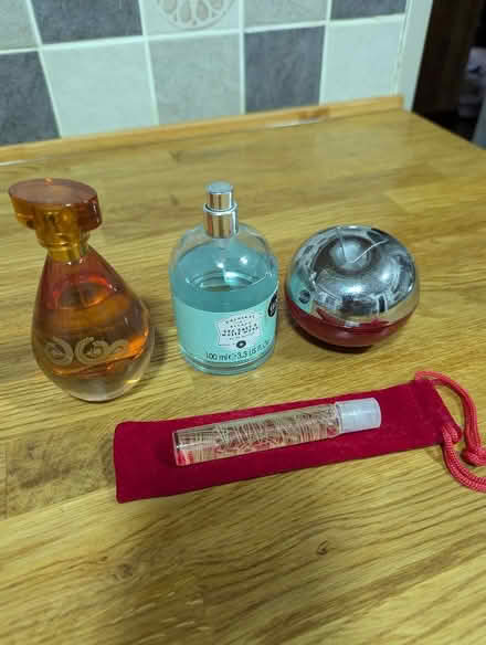 Photo of free Selection of ladies purfumes (Grangeway area NN10) #1
