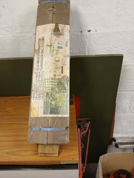 Photo of free Wooden garden container flatpack (Hertford SG13) #3