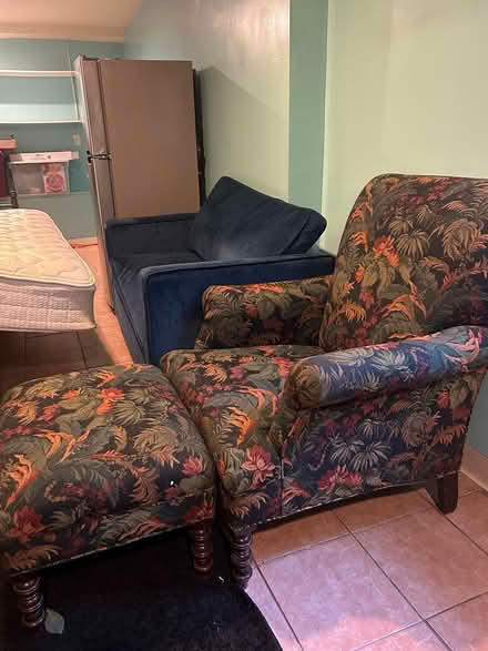 Photo of free Curbalert cabinet,chair,desk,suitc (Washington DC) #3