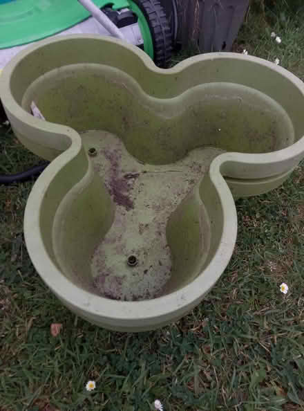 Photo of free Stacking plant pots (Portchester PO16) #1