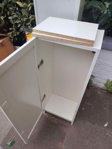 Photo of free Storage units white, feather duvet and lamps (Chiswick W4) #2