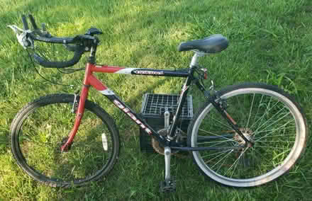 Photo of free Mens Boys Giant Upland Mt Bike (Front Royal) #1