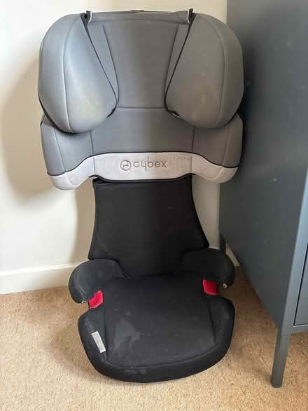 Photo of free Car seat (Chesterfield S40) #1