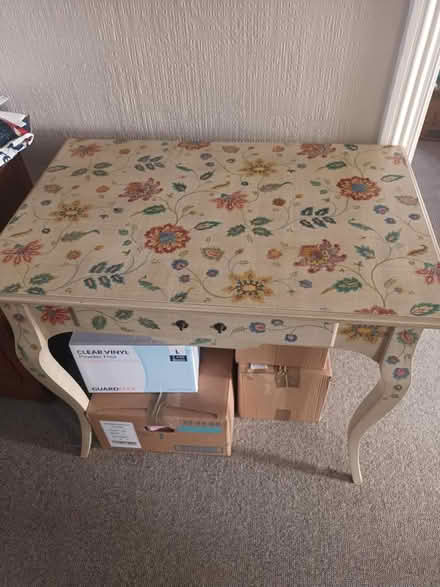 Photo of free Dressing Table (Hernebay CT6) #1