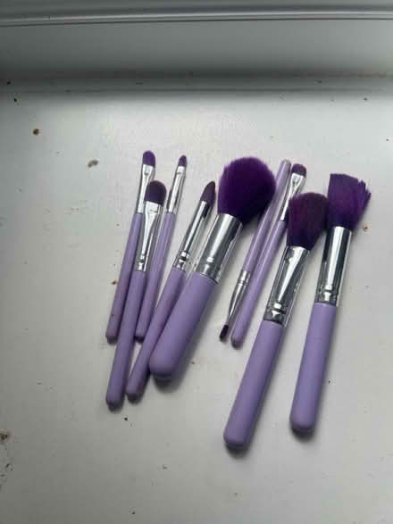 Photo of free Make up brush (West bromwich) #1