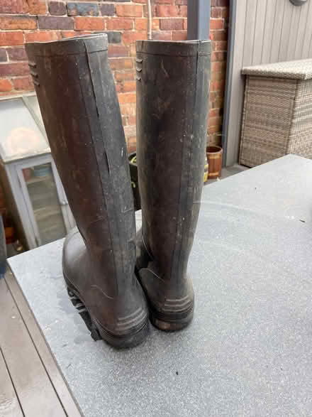 Photo of free size 10 men’s wellingtons (Stone staffordshire) #1
