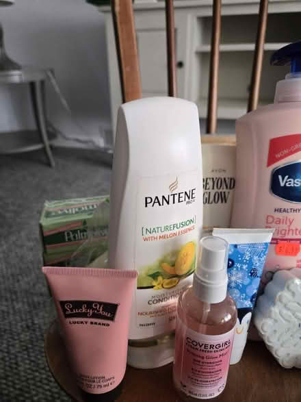 Photo of free Used beauty products (Ridley Park) #3