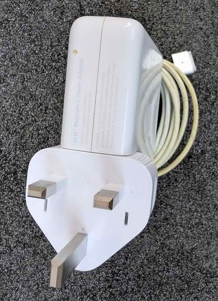 Photo of free Apple magsafe charger (Kennington OX1) #4