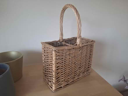 Photo of free Wicker bottle holder (Coventry CV6) #1
