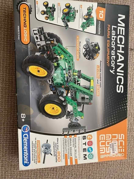 Photo of free Knex type set (Crookes S10) #2