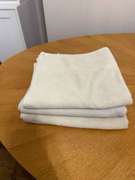 Photo of free 3 ikea Bath Towels (E6 1LT) #1