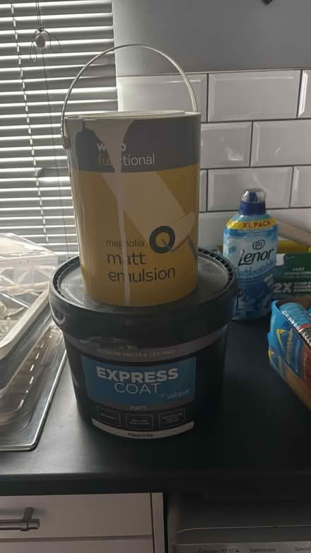 Photo of free More paint to gift (Orton malborne) #1