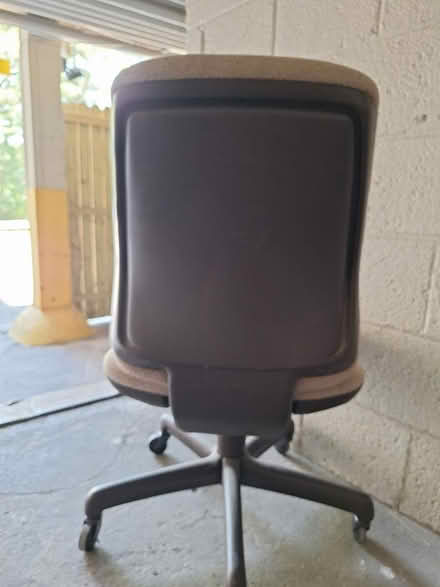 Photo of free Rolling Office chair (Cathedral Heights / AU) #2