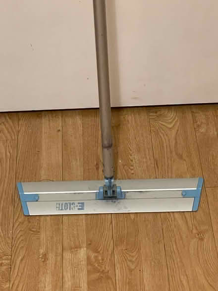 Photo of free E-cloth mop (Cambridge Heath, E2) #2