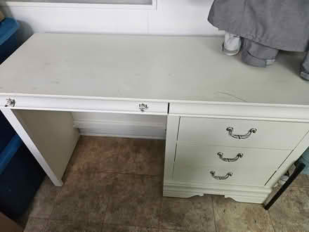 Photo of free Curb alert: Broyhill white desk (Leslieville--Queen & Greenwood) #1