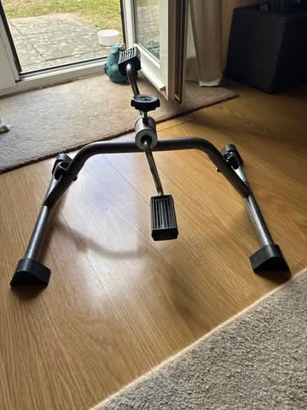 Photo of free Portable Pedal Exerciser (Henwick RG19) #1