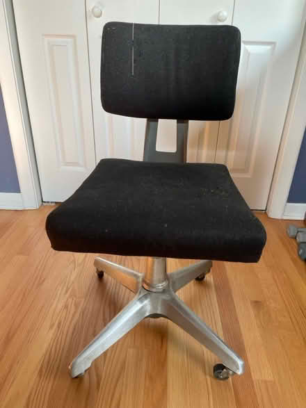Photo of free Vintage metal desk chair (Wilmette - Lake & Illinois) #1