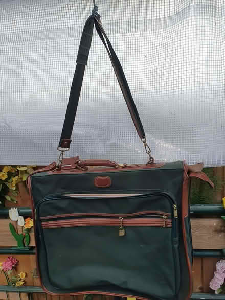 Photo of free Suit Carrier Green (Booker HP12) #1