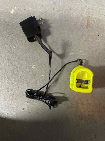 Photo of free Ryobi 18v mini charger (Vienna) #1