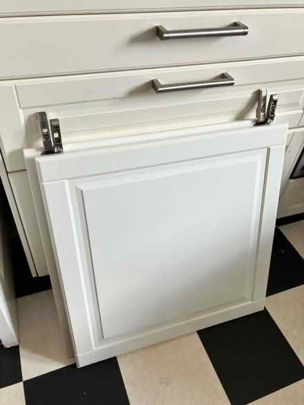 Photo of free METOD IKEA kitchen cabinets (BS3) #2
