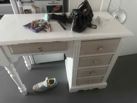 Photo of free Dressing table (Kidbrooke SE3 9SU) #2