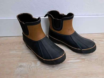 Photo of free Rain boots size 7 (Close to Cumberland School) #1