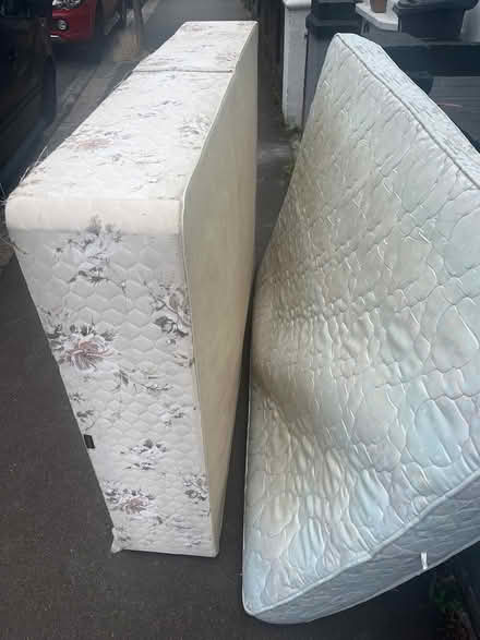 Photo of free Double bed clean good condition (Leytonstone Ashville Road) #2