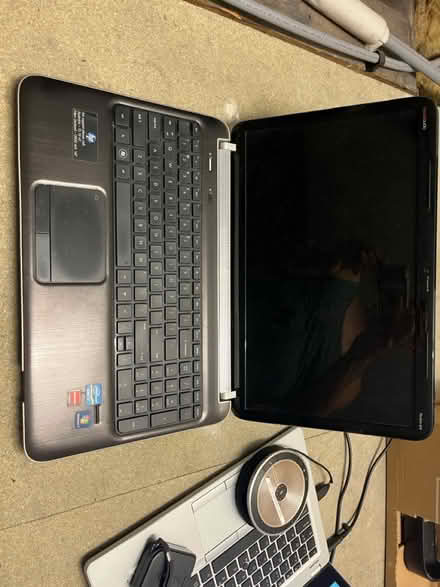 Photo of free Hp laptop (Holloway N7) #2