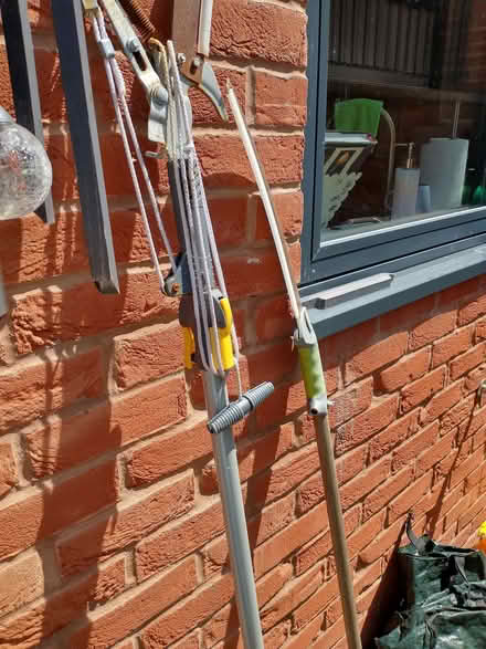 Photo of free A collection of garden items (Roundham TQ4) #4