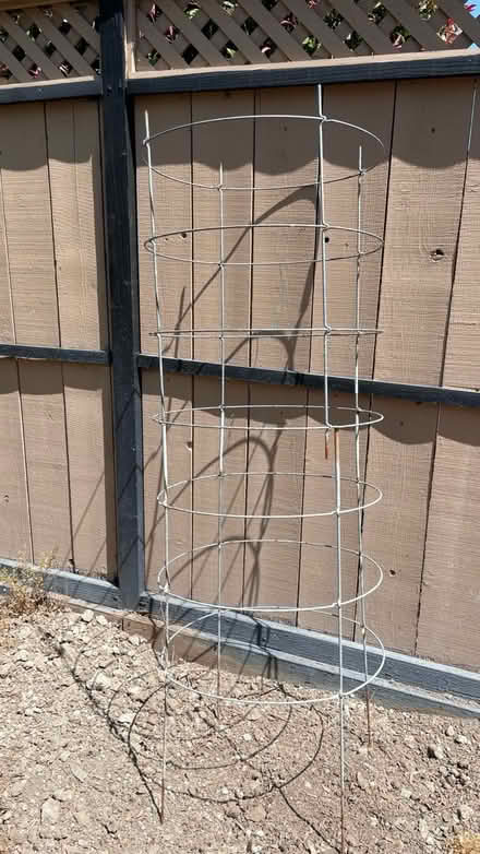 Photo of free Texas tomato cage (Fremont & 85) #1