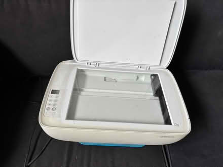 Photo of free hp deskjet 3360 (greenwich SE10) #3