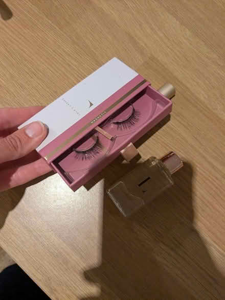 Photo of free Magnetic lash kit (South West London) #3