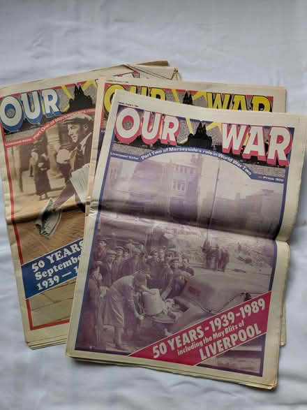 Photo of free Liverpool Echo Souvenir editions on WW2 etc from 1980s (Southport PR9) #3