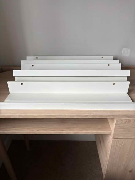 Photo of free IKEA shelf’s (Chesterfield S40) #1