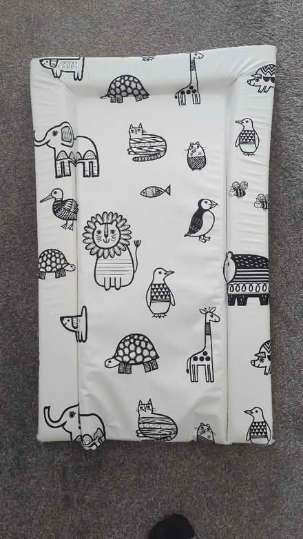 Photo of free Changing mat (Kenilworth CV8) #1