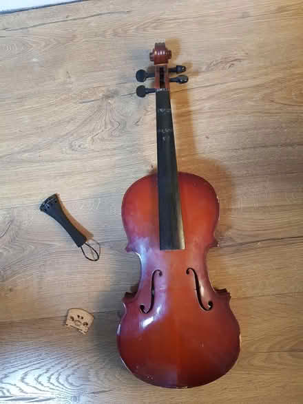Photo of free Full Size Violin & Case (BA1) #2