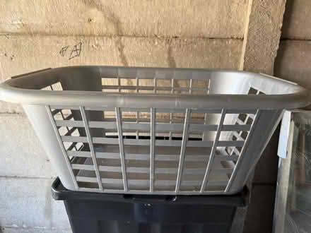 Photo of free 2xWash baskets & 1/2 clothes line (EN2) #3