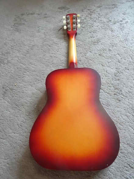 Photo of free Hohner Junior Guitar (Creekmoor BH17) #2