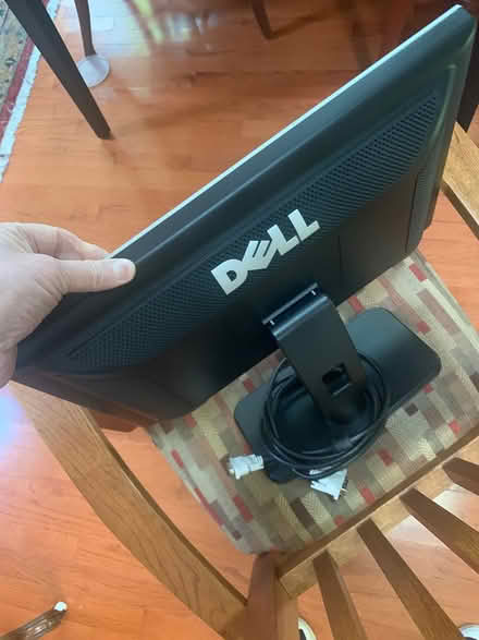 Photo of free Dell 19" Moinor (Mantua) #3