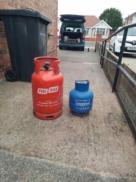 Photo of free Gas cylinders (Marshside PR9) #1