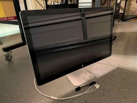 Photo of free Apple LED Cinema Display (27-inch) (Near downtown Sunnyvale) #1