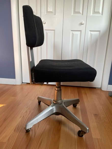 Photo of free Vintage metal desk chair (Wilmette - Lake & Illinois) #3