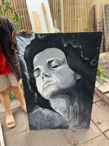 Photo of free painting (Hampton Hill) #1